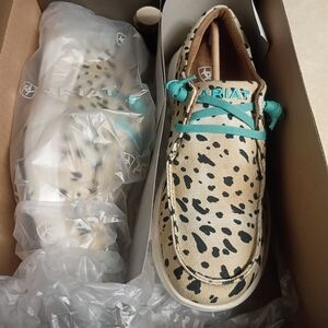 Ariat Women Leopard-Print Hilo with Teal Laces
